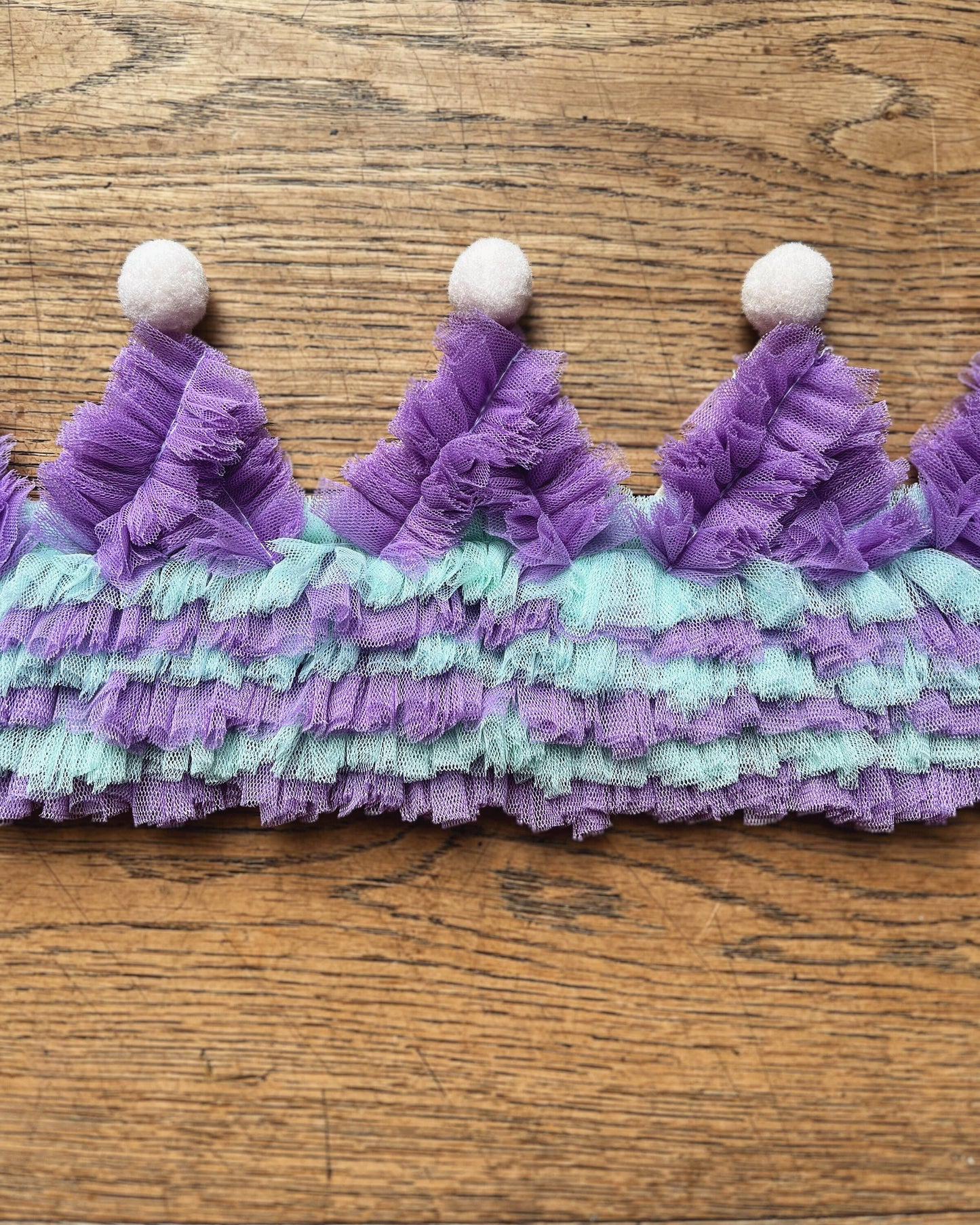 mermaid ruffle crown
