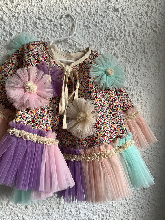 Ditsy floral frill cape in pink