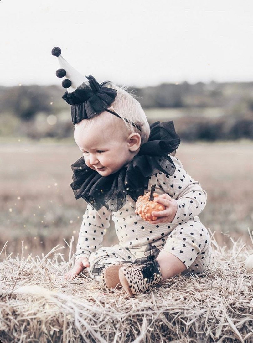 black/cream pierrot clown hat