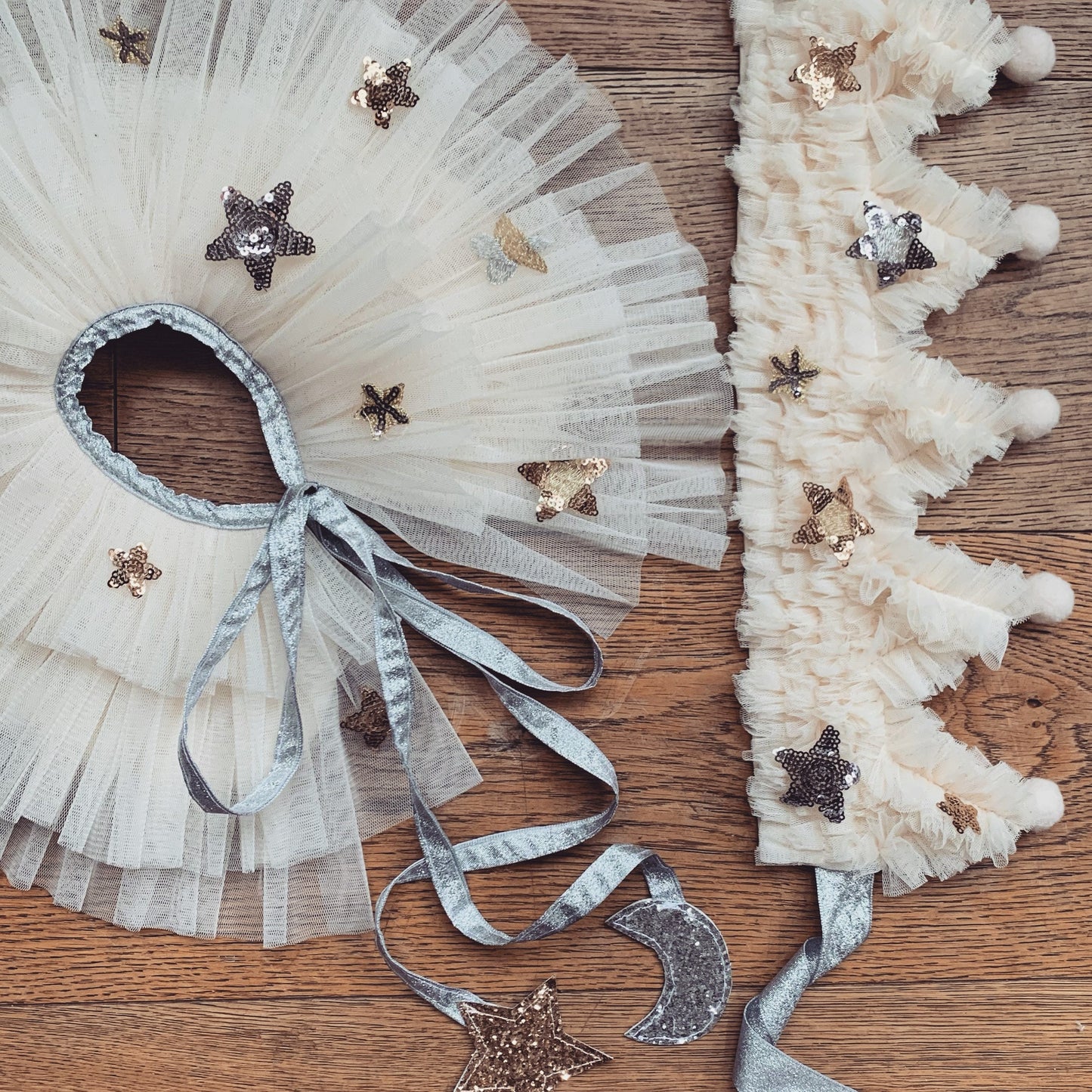 Sequin star Collar and crown set