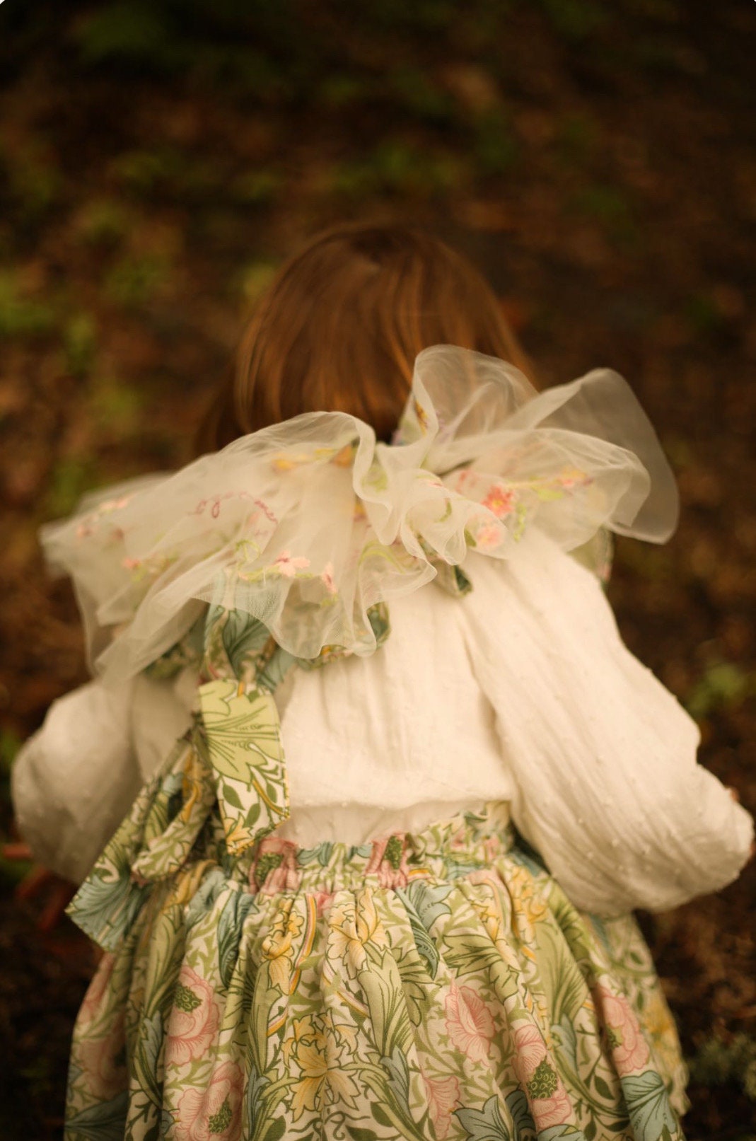 Off white embroidered floral collar