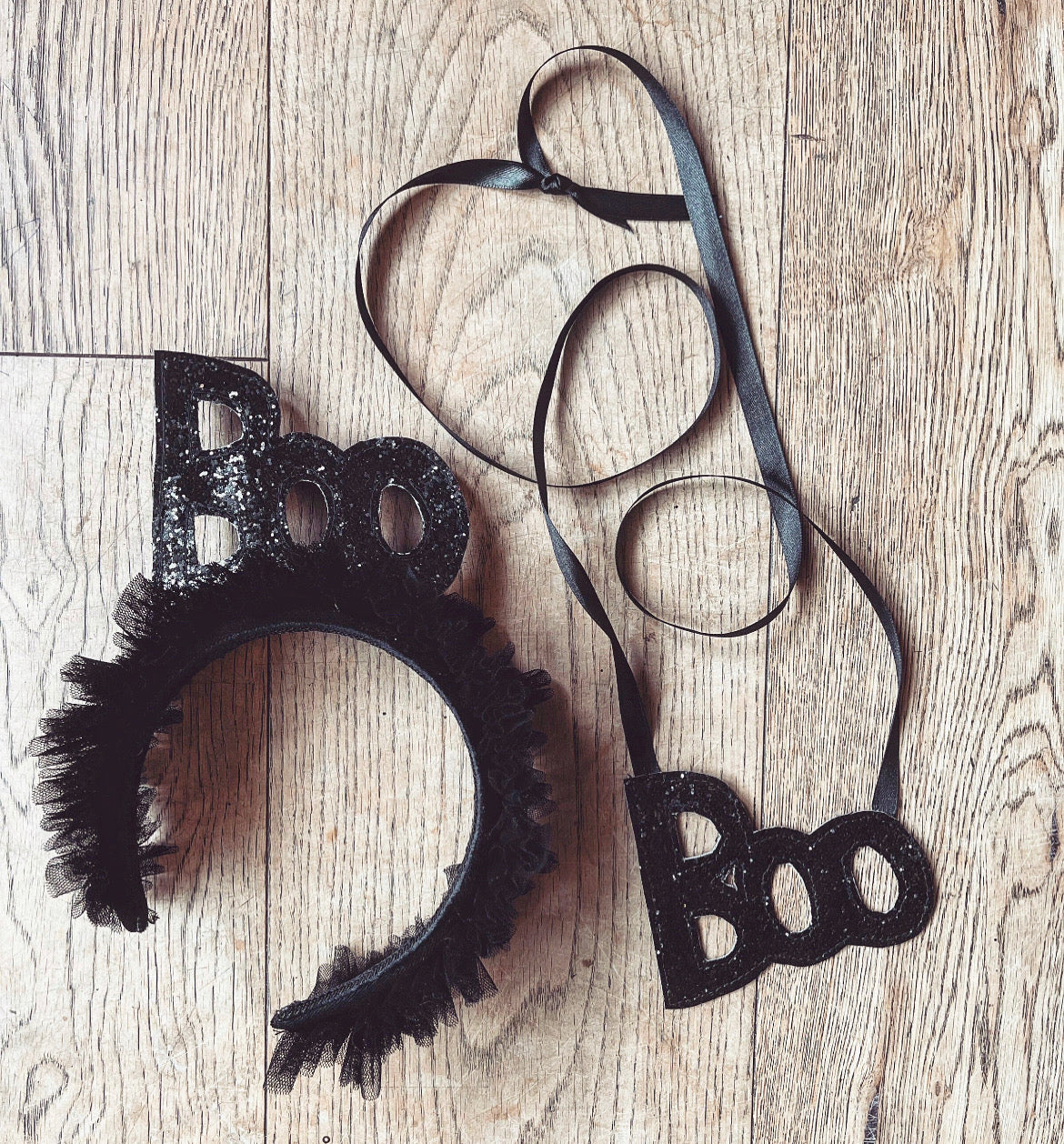 Black boo headband