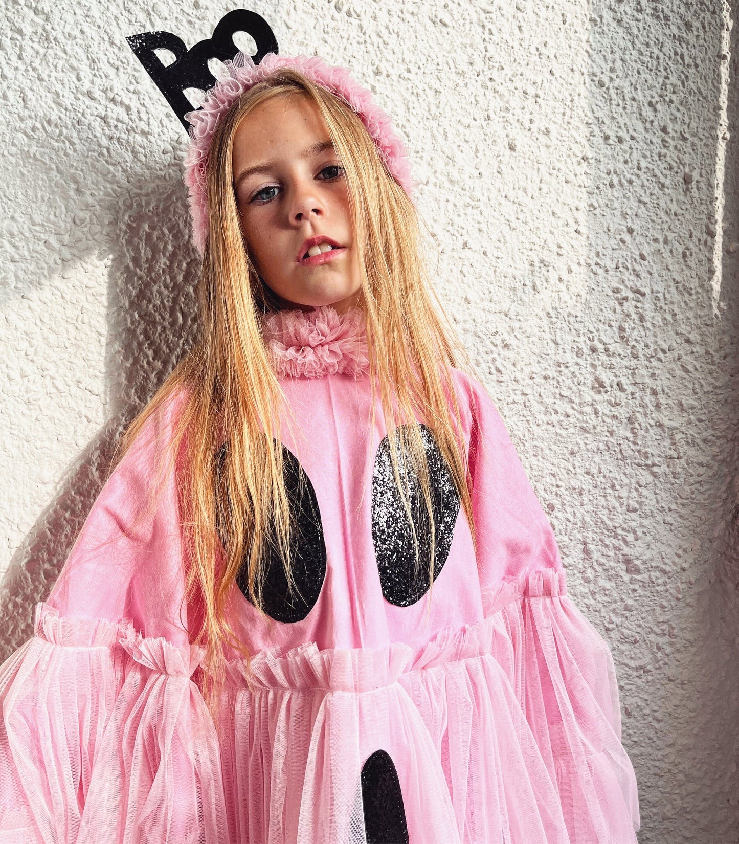 Ghost tie back cape in pink