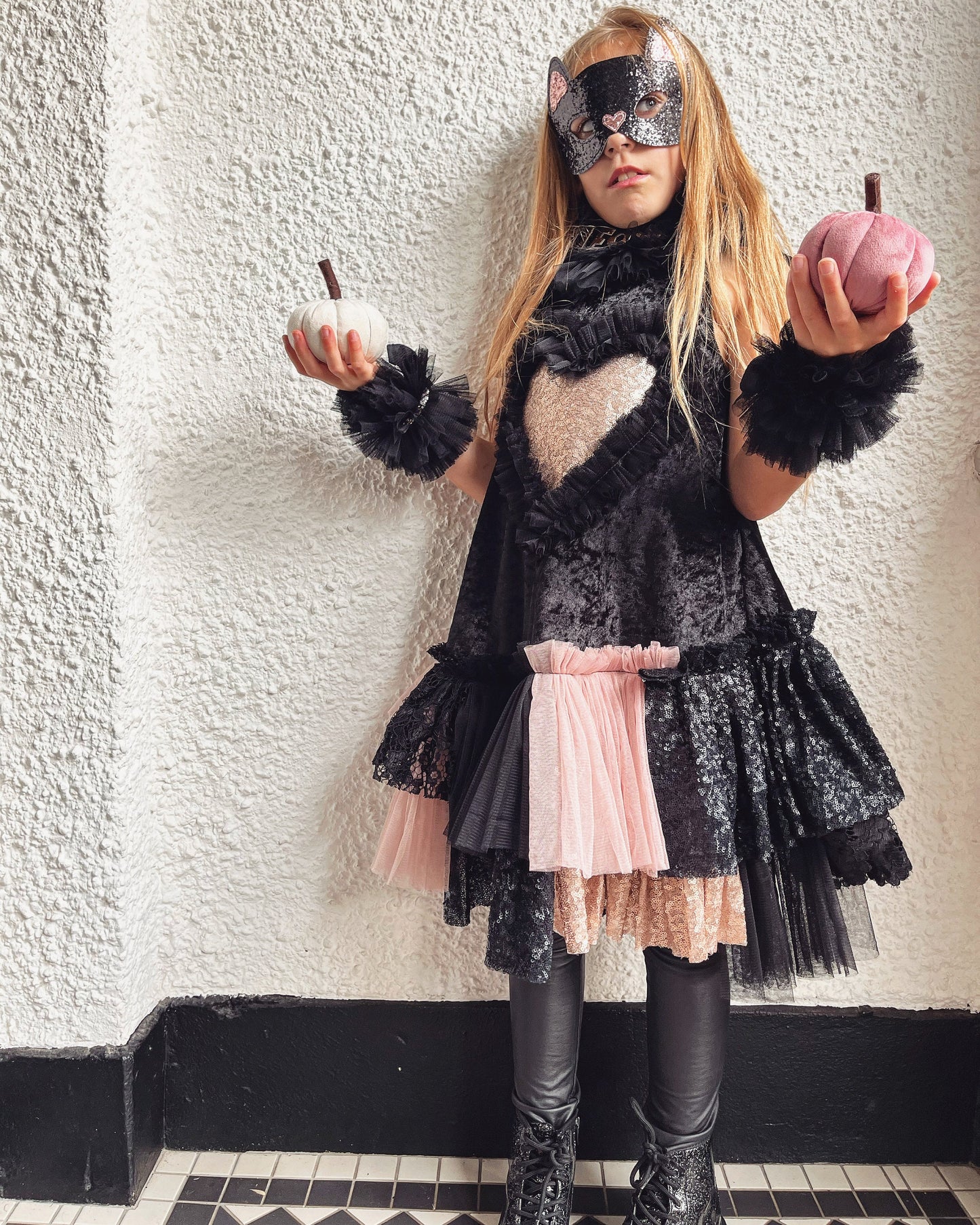 Pretty kitty cat heart ruffle dress