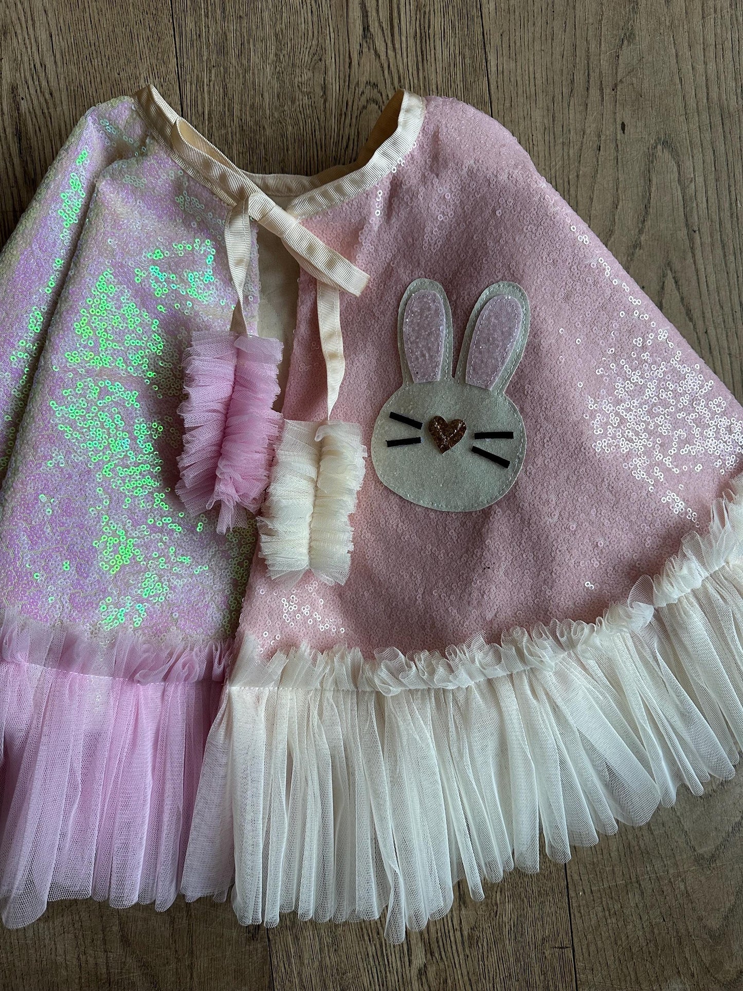 Hop Hop little bunny mini cape
