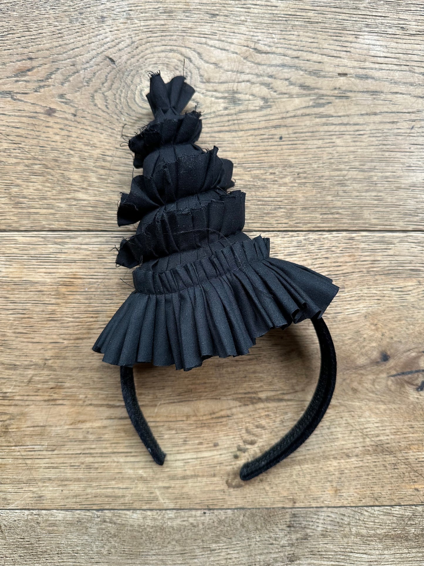 Elphaba inspired collar, wand and hat headband set