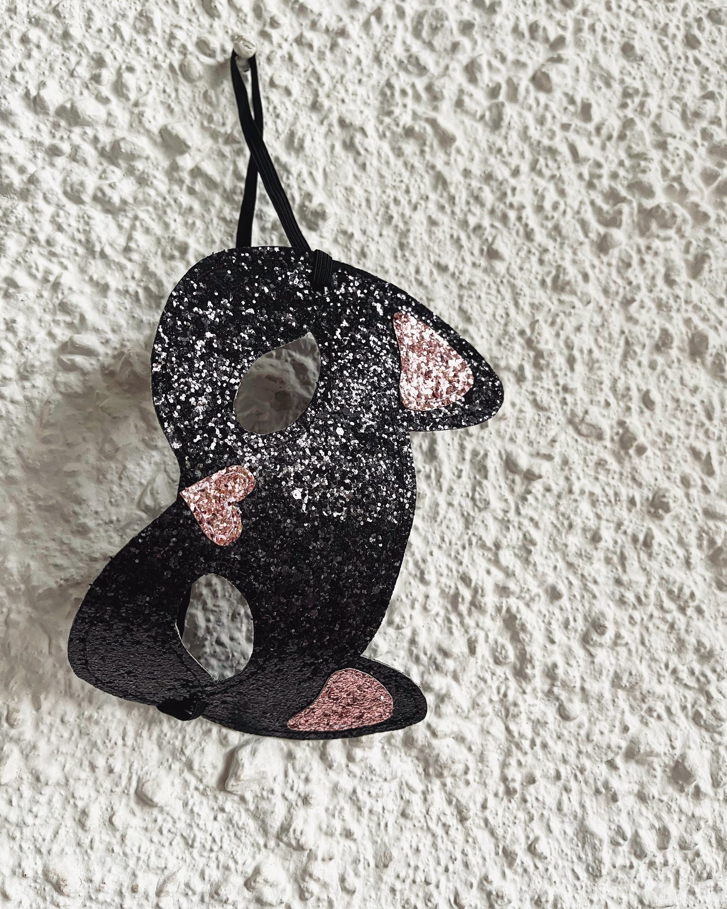 Pretty kitty cat mask