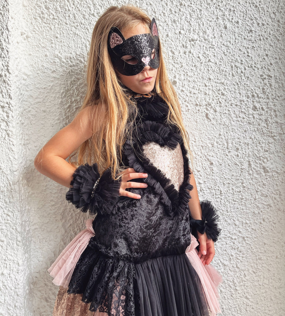 Pretty Kitty ruffle wrist cuffs