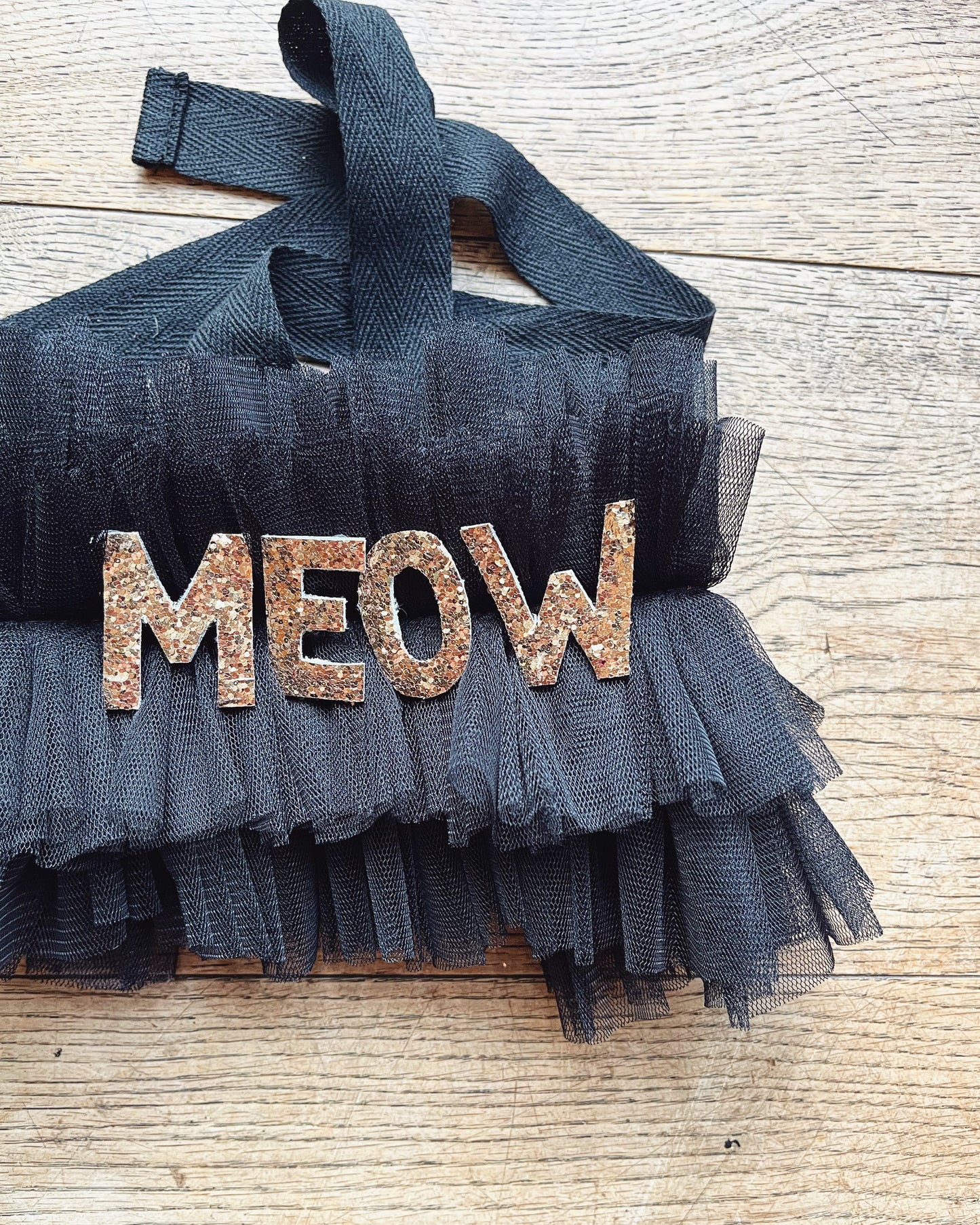 Meow choker