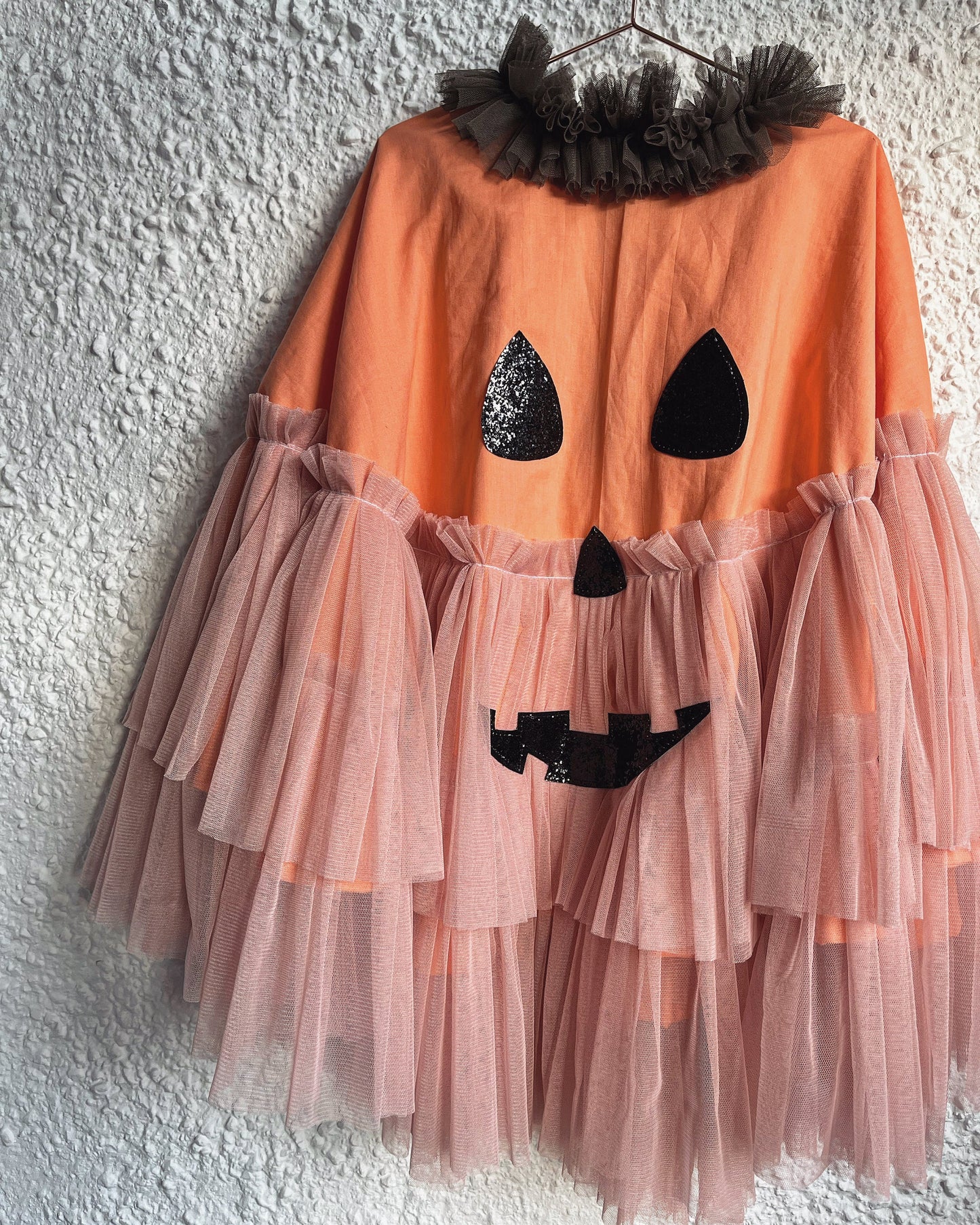 Peach pumpkin mini tie back cape