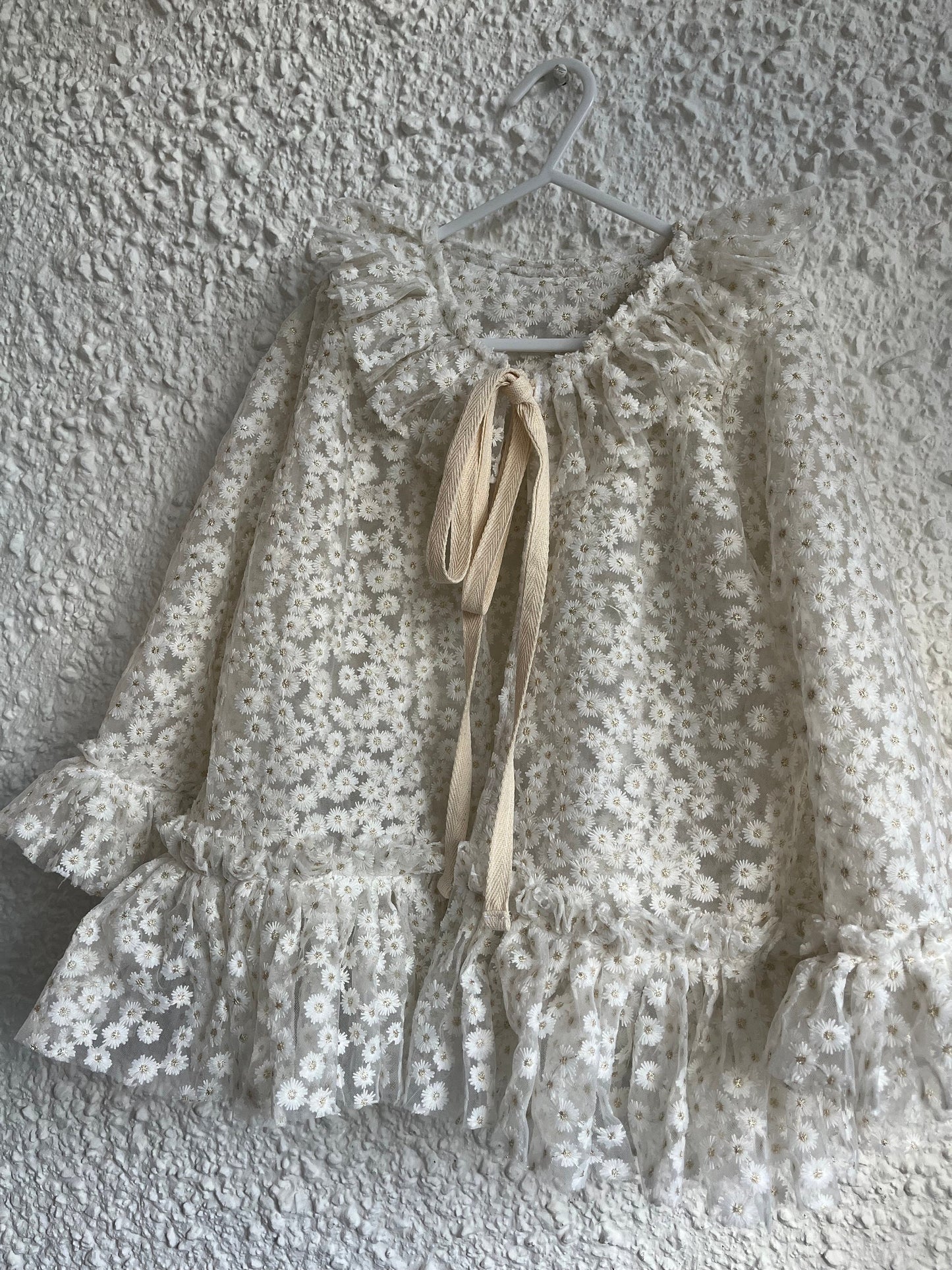 White embroidered daisy sheer jacket