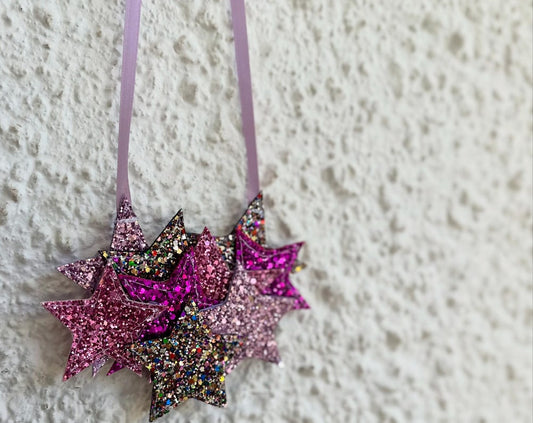 Glitter star necklace